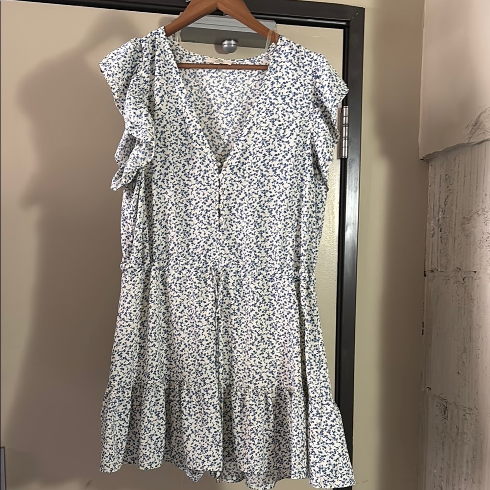 entro White Floral Ruffle Romper with Blue Print